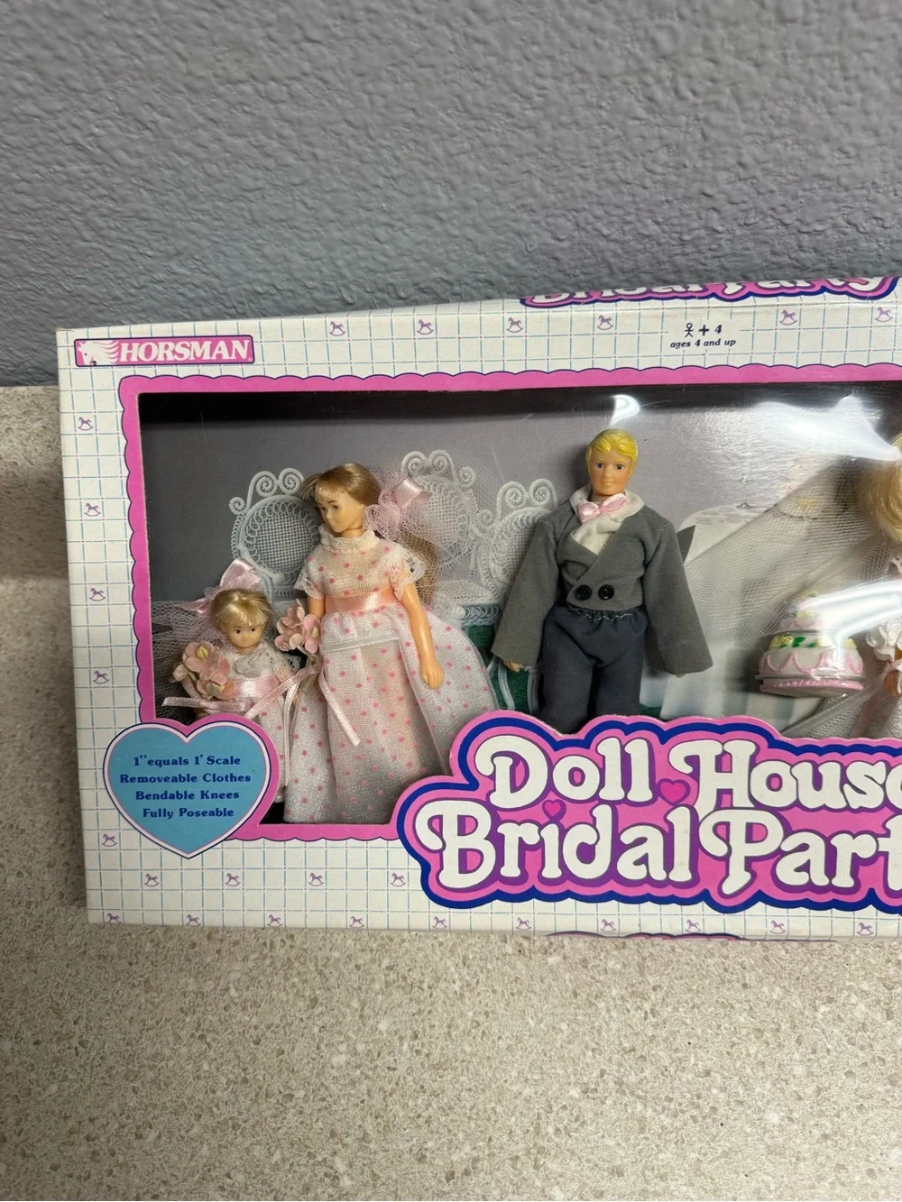 1992 Horsemen Vintage Doll House Bridal Party Playset - White and Pink Sealed